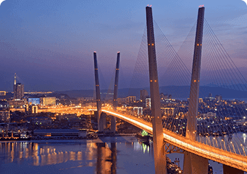 Вид на мост во Владивостоке